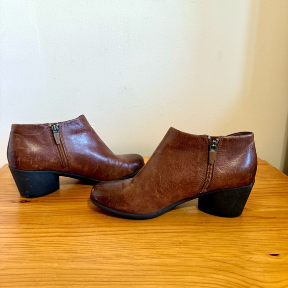 Dansko Raina Heeled Ankle Boot Brown Leather Women's 36 - Picture 7 of 11